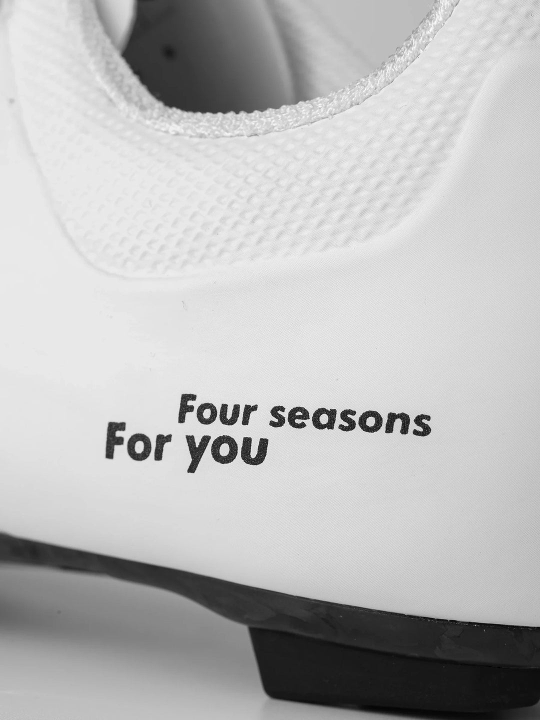 Yik Carbon Fiber Cycling Cleat Shoes - White